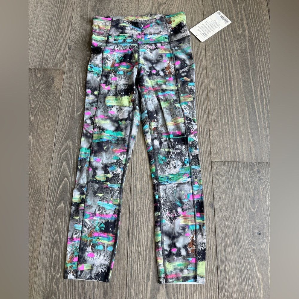 Lululemon Fast and Free High-Rise Crop 23" in Paint Drift Multi Size 4
